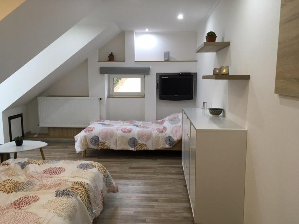 Rabbit Apartman Mosonmagyaróvár Екстериор снимка